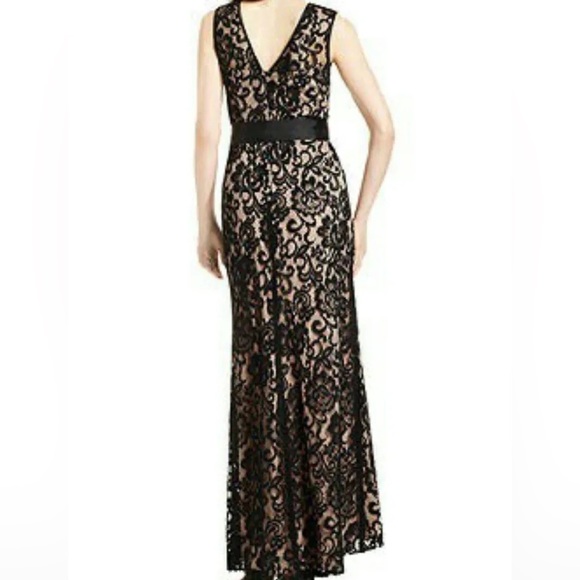 Betsy & Adam Sleeveless Lace Overlay Gown - Picture 3 of 16